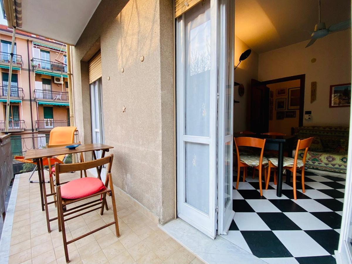 Hostdomus - Bilocale Sul Borgo Daire Finale Ligure Dış mekan fotoğraf
